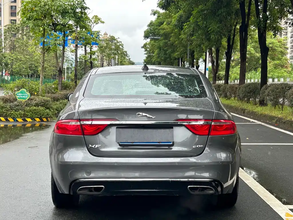 Jaguar XFL — миниатюра 9