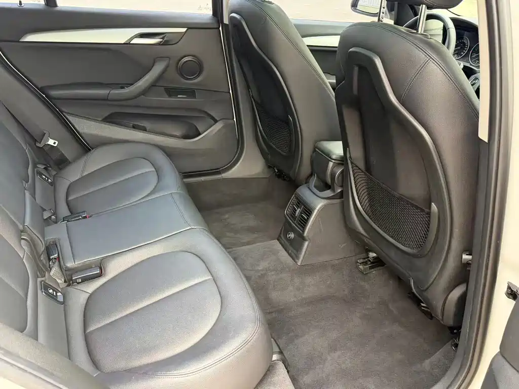 BMW X1 — миниатюра 8
