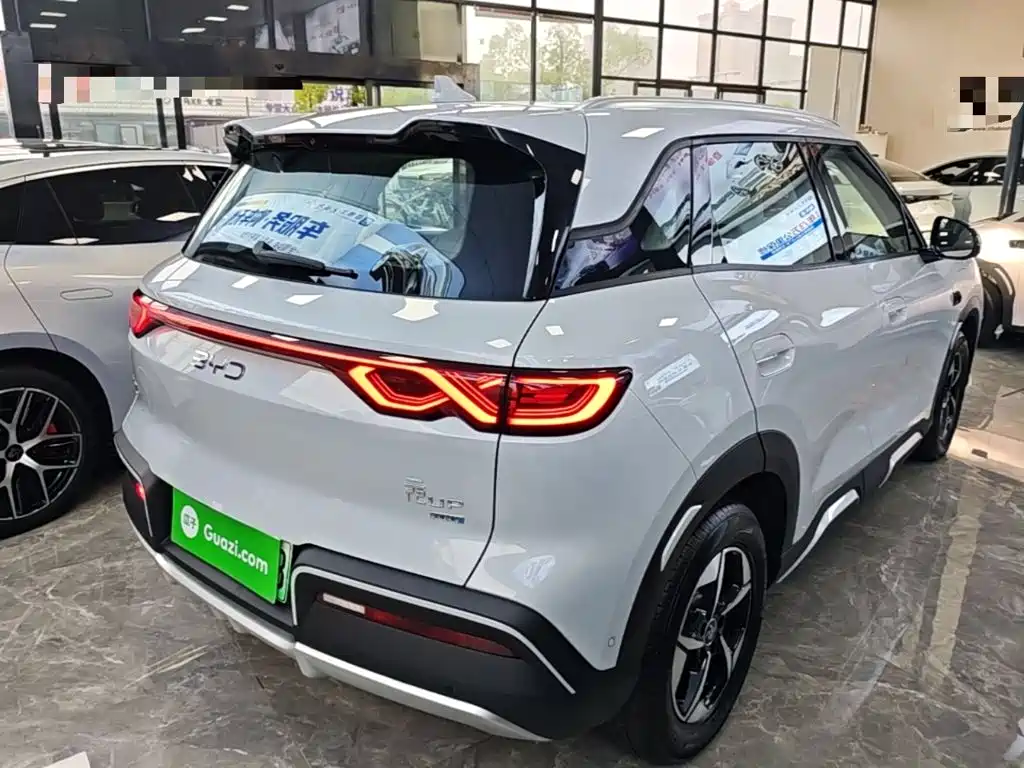 BYD Yuan UP — миниатюра 5
