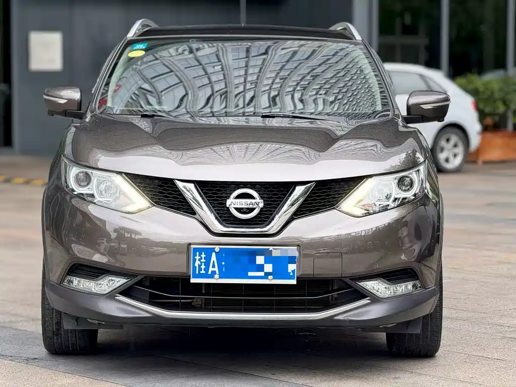 Nissan Qashqai 2.0L CVT Luxury Edition China V, фото 2