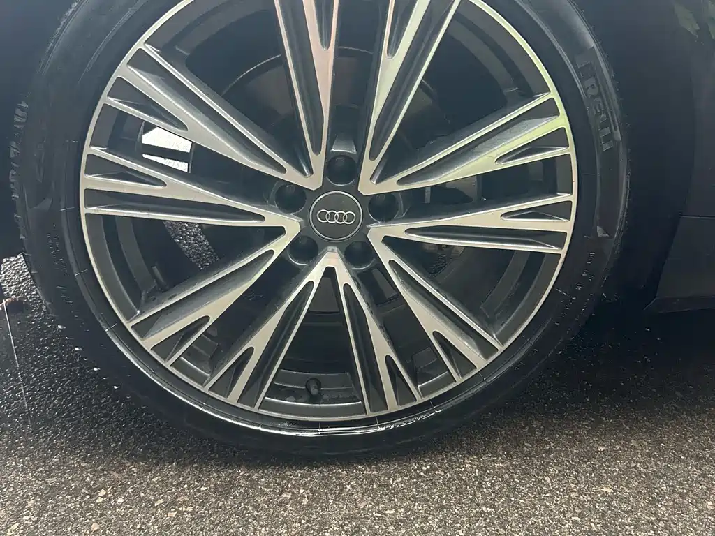 Audi A6L — миниатюра 9