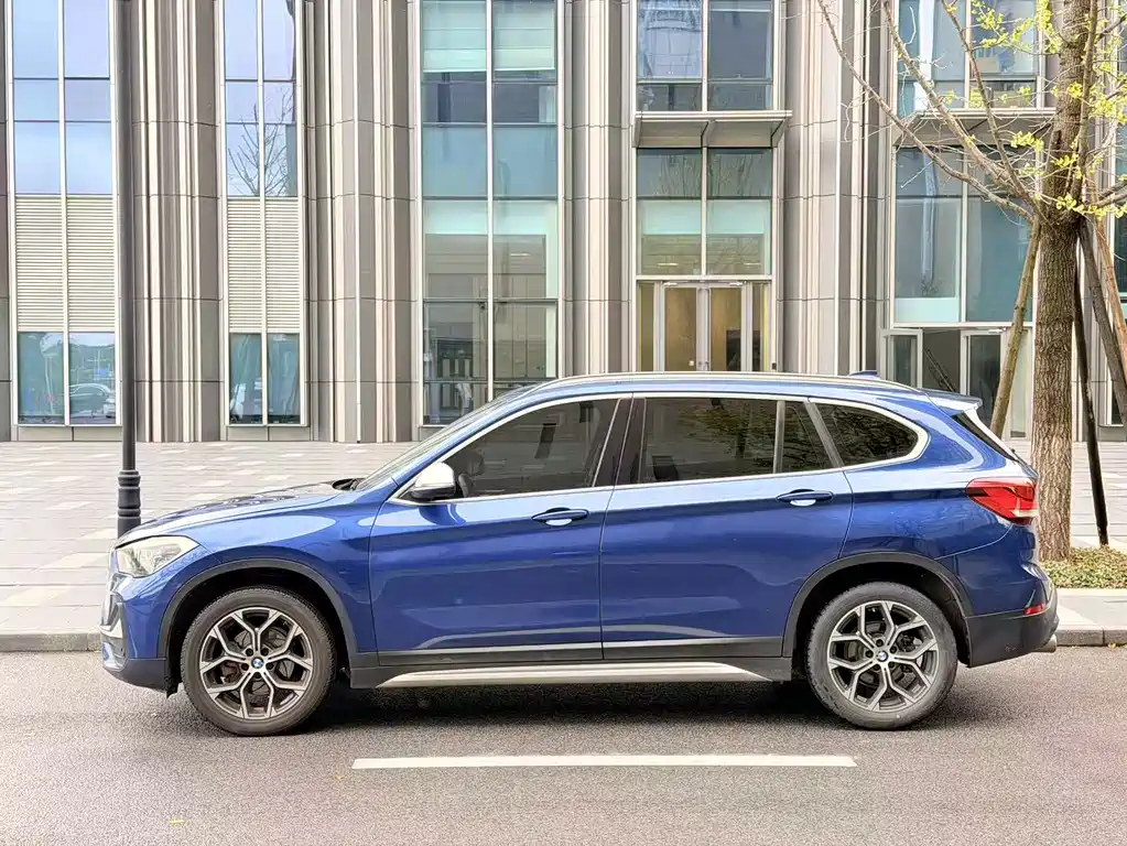 BMW X1 — миниатюра 3