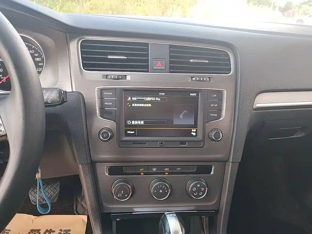 Volkswagen Golf — миниатюра 13