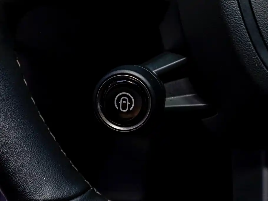 Xiaomi SU7 — миниатюра 16