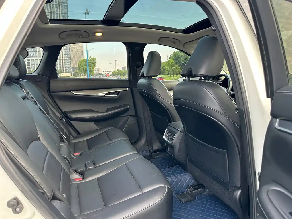 Infiniti QX50 — миниатюра 18