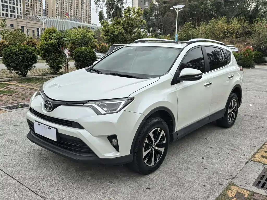 TOYOTA RAV4 RONGFANG