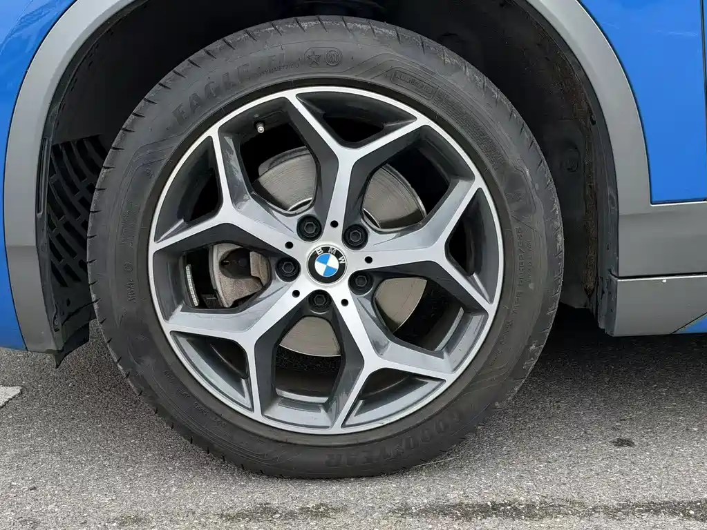BMW X2 (Import) — миниатюра 6
