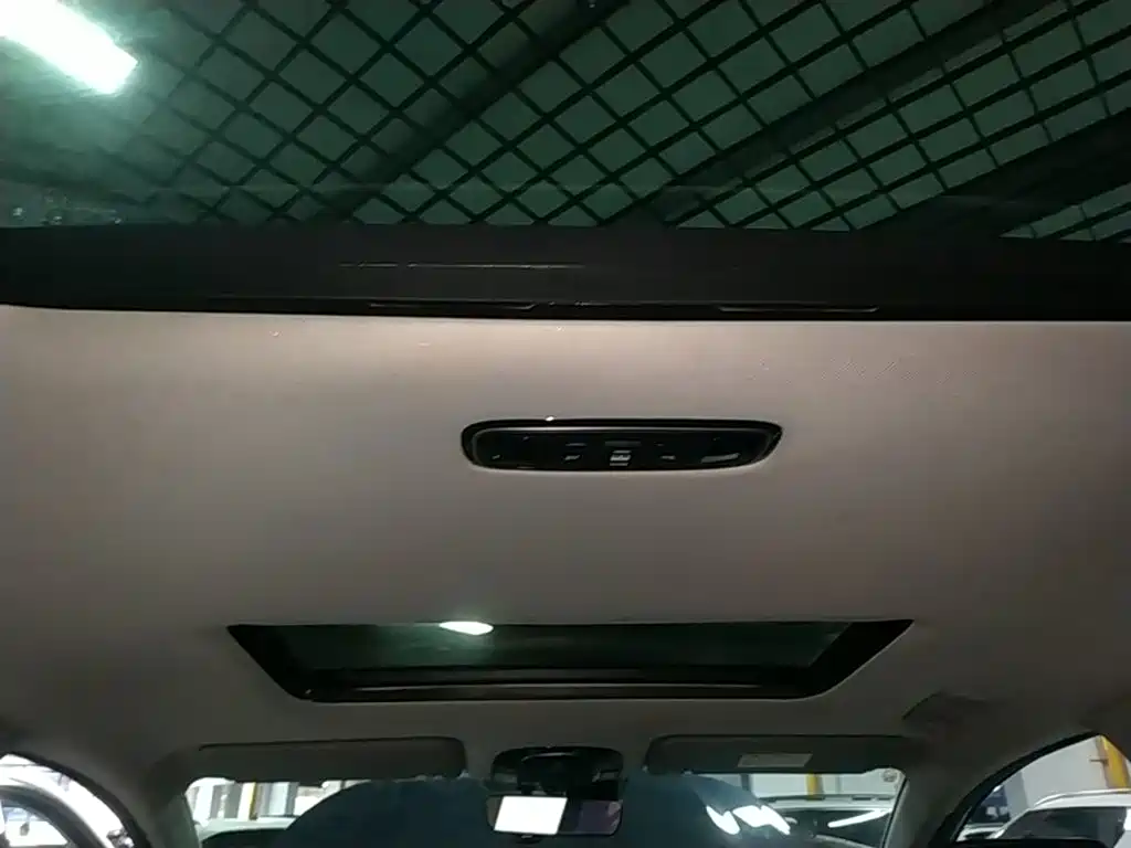 Hyundai Custo — миниатюра 18