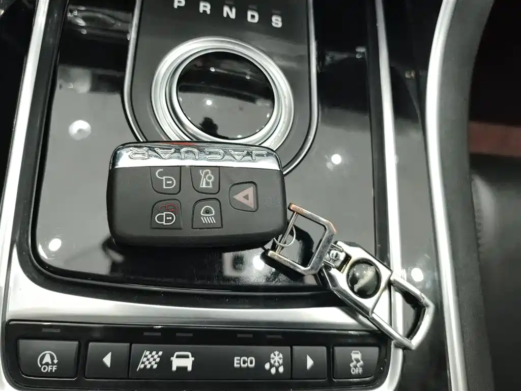 Jaguar XEL 2019 2.0T 200PS Premium