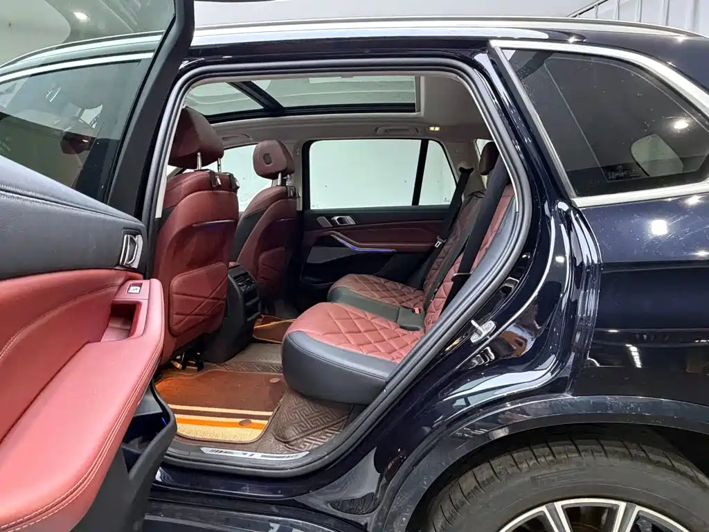 BMW X5 — миниатюра 12