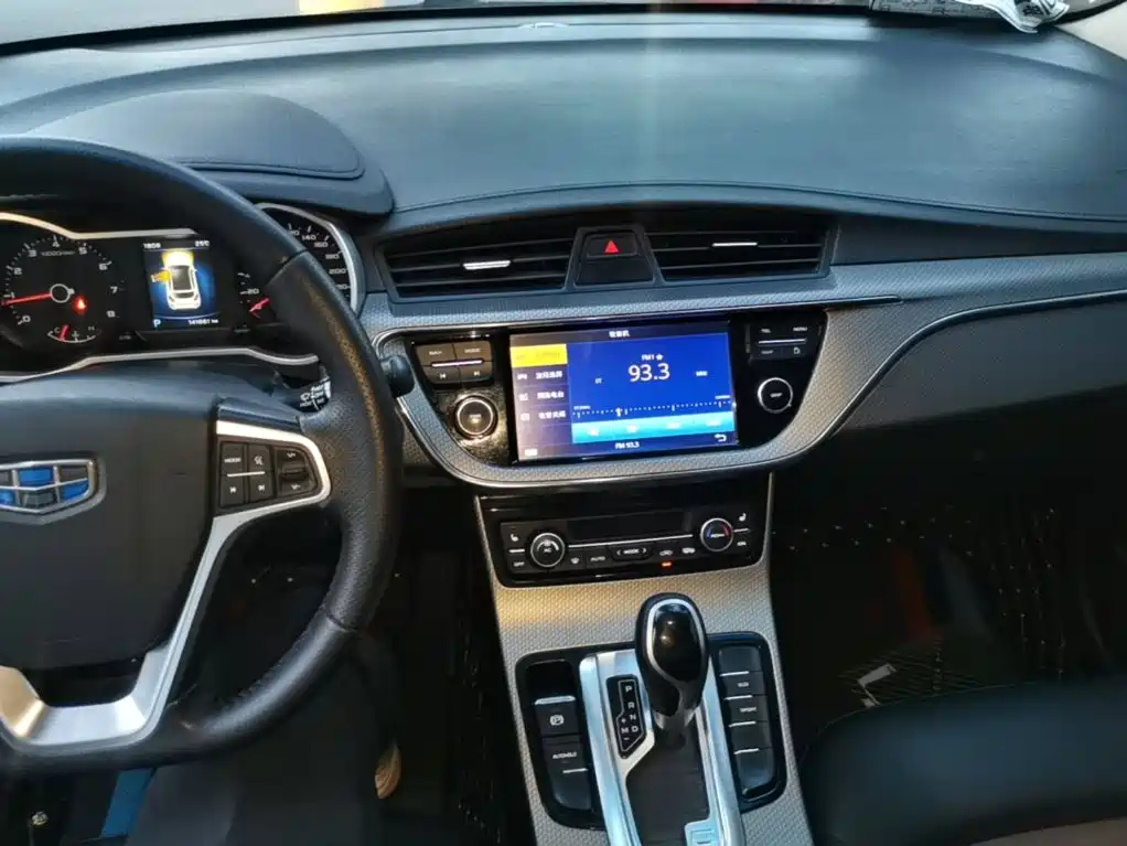 Geely Emgrand GS — миниатюра 10