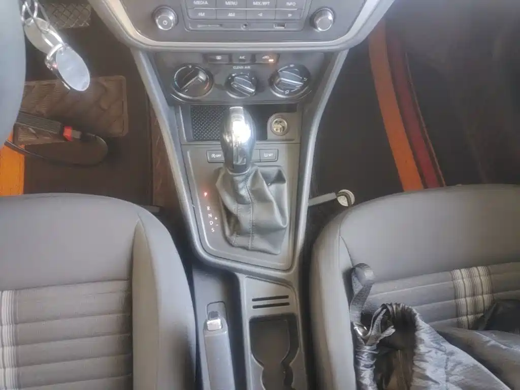 Volkswagen Lavida — миниатюра 14
