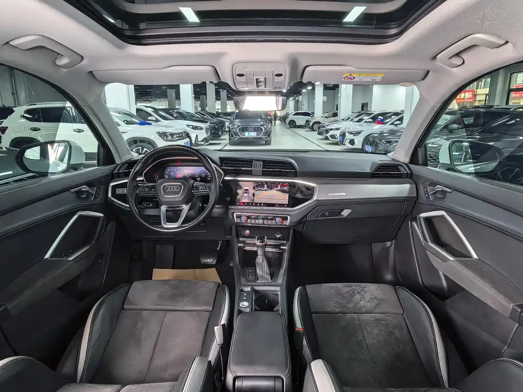 Audi Q3 — фотографии объявления, Фото 15