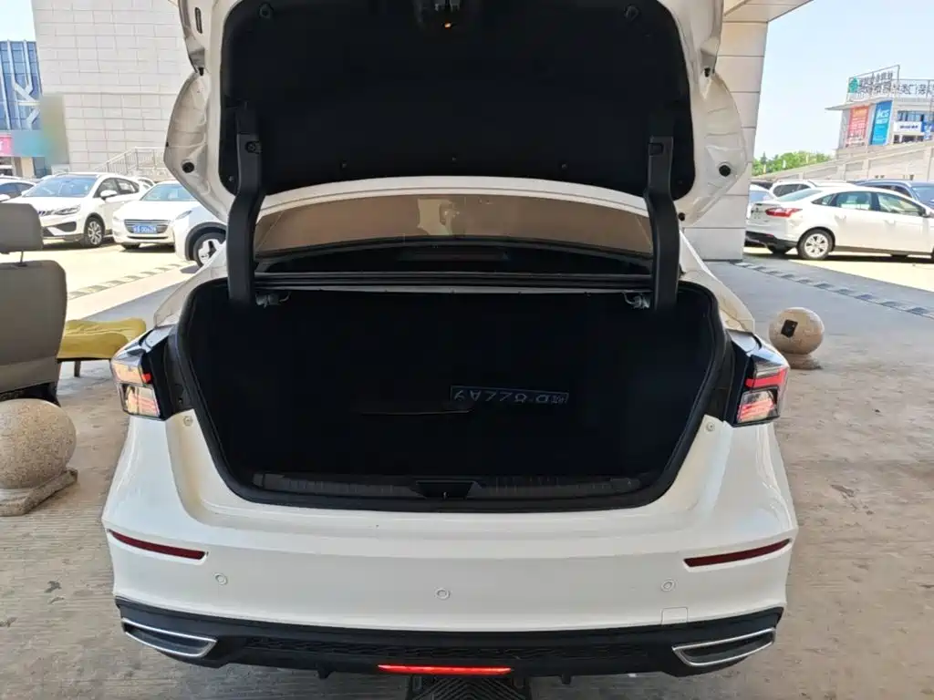 Chery Arrizo 5 PLUS — миниатюра 19