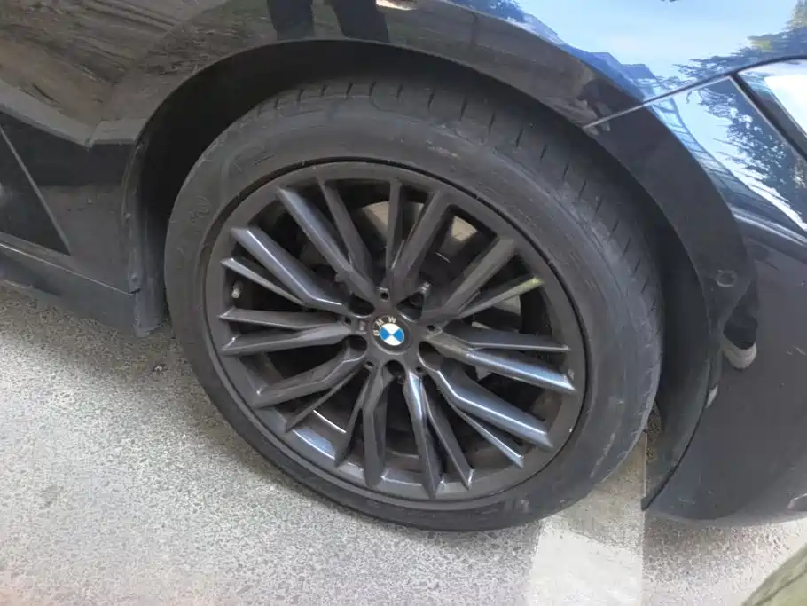 BMW 3 Series — миниатюра 6
