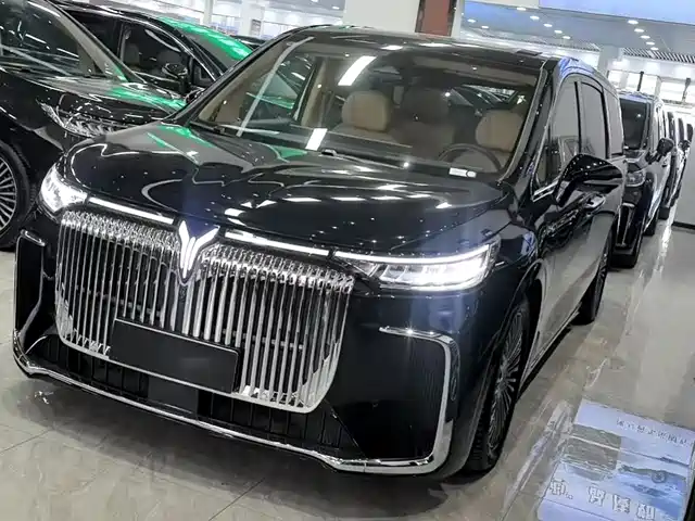 VOYAH LANTU DREAMER 2025