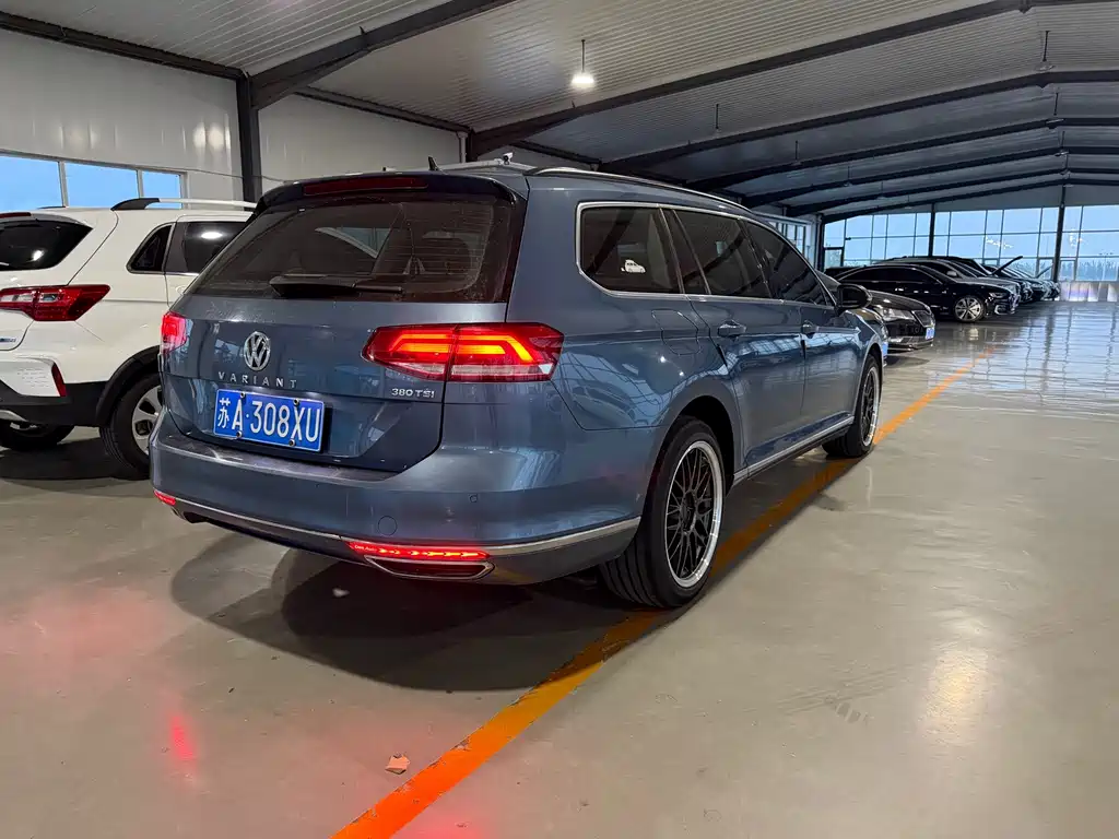Volkswagen Viloran — миниатюра 4