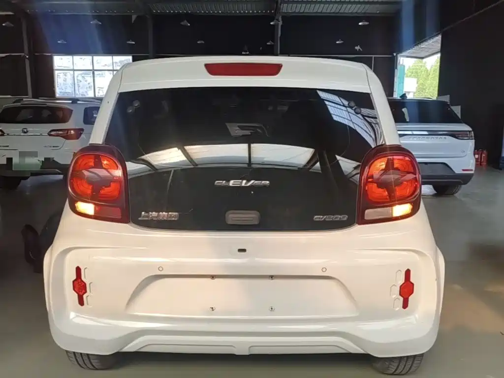 Roewe Clever — миниатюра 6