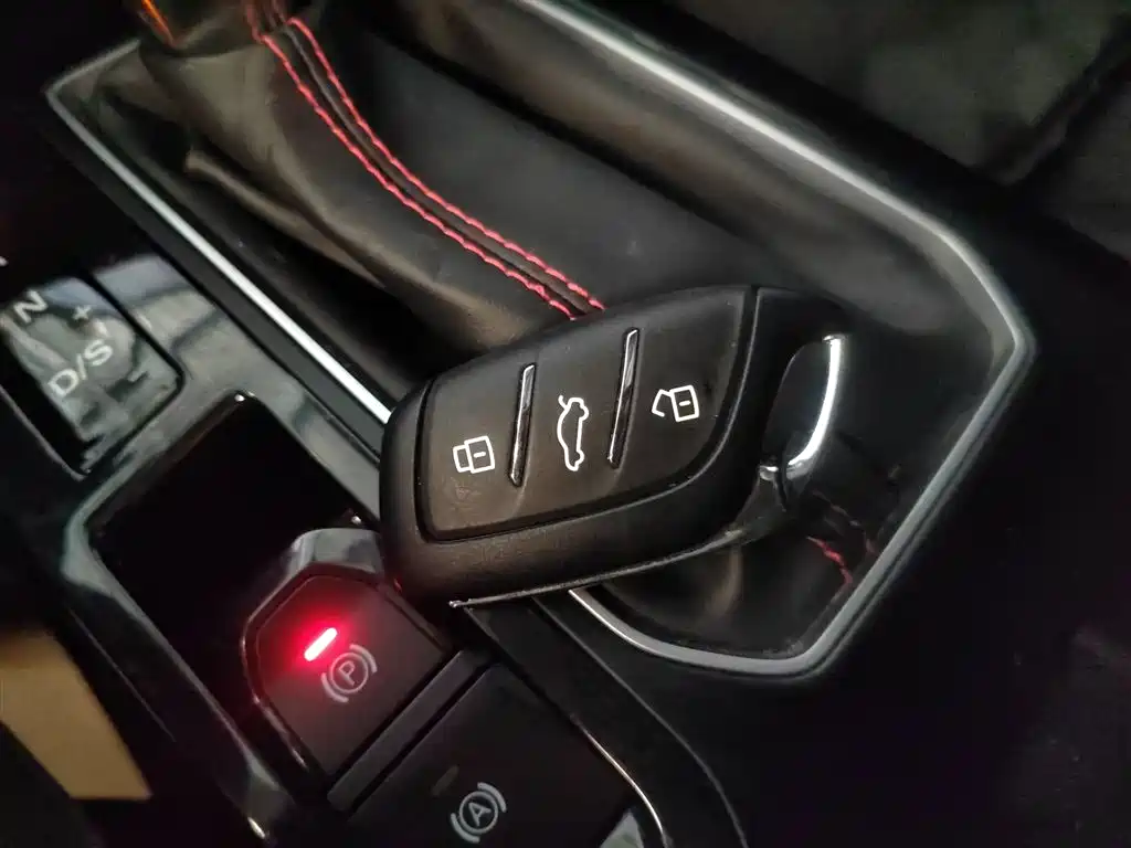 MG 5 2022 180DVVT CVT Flagship