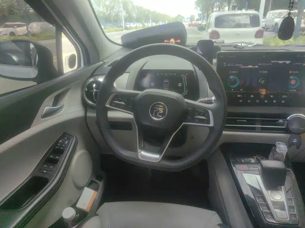 BYD Yuan Pro — миниатюра 11