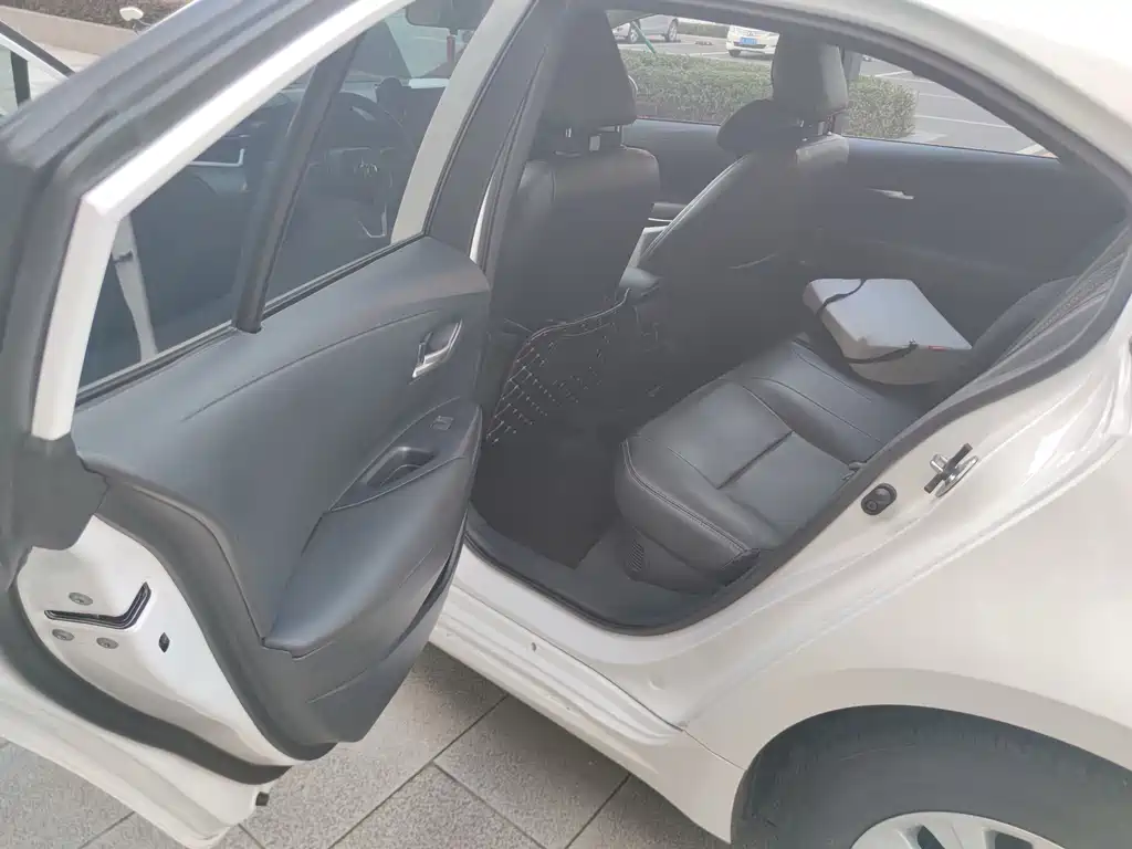Toyota Corolla — миниатюра 9