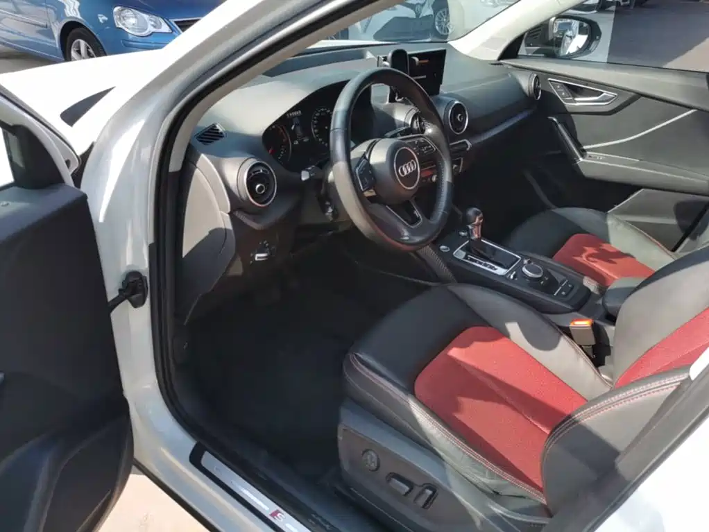 Audi Q2L — миниатюра 15