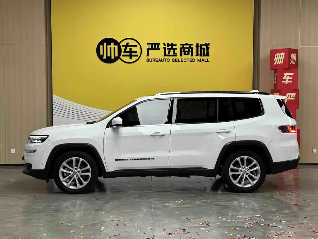 Jeep Grand Commander — миниатюра 4