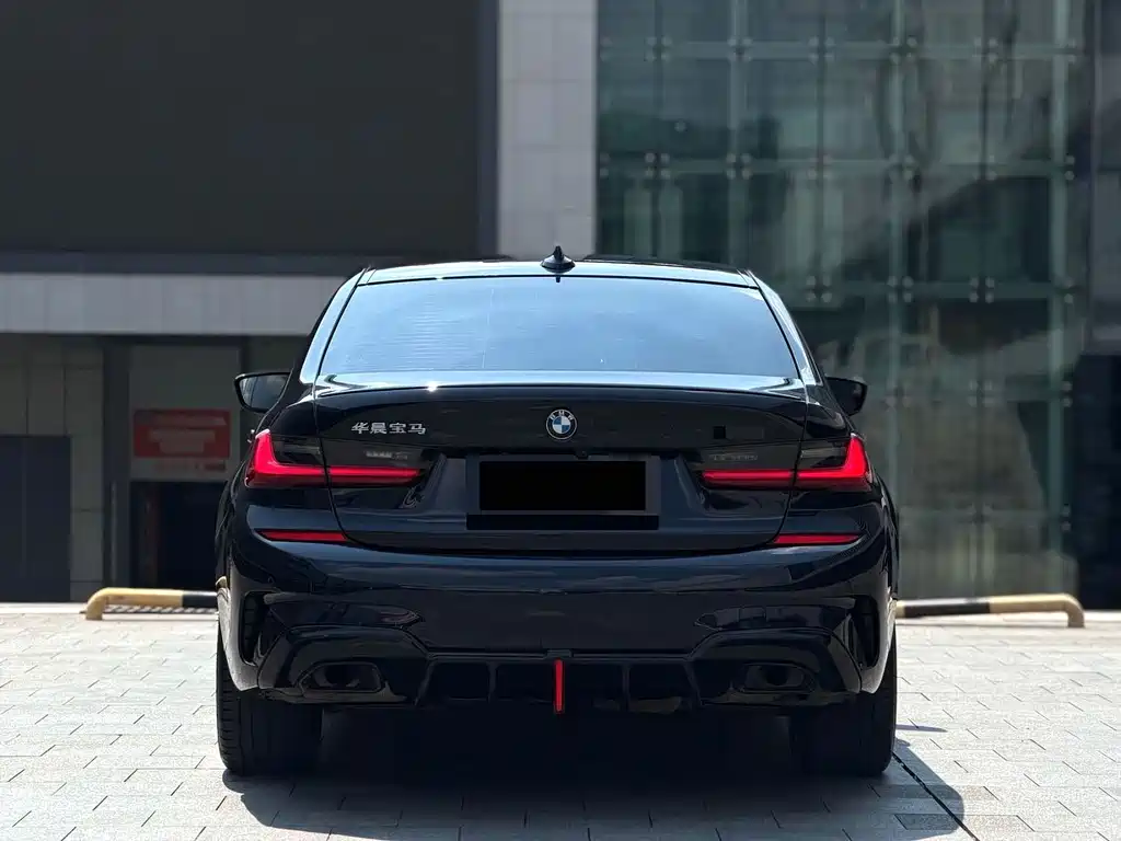 BMW 3 Series — миниатюра 4