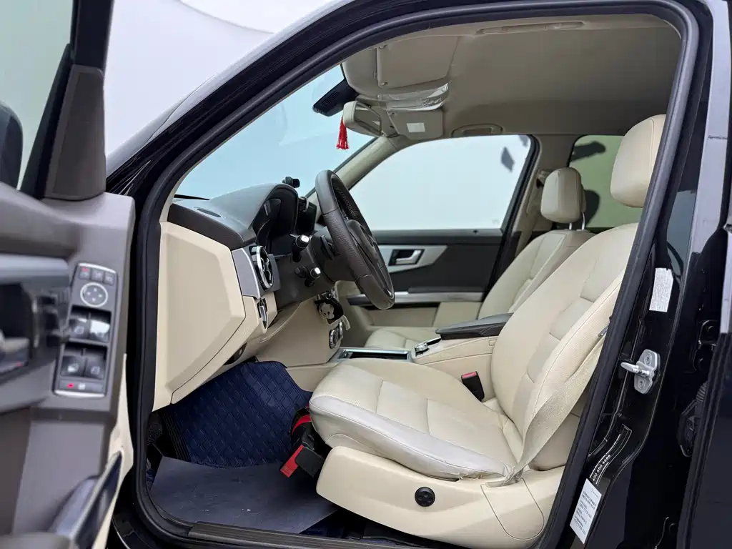Mercedes-Benz GLK 2013 GLK 300 4MATIC