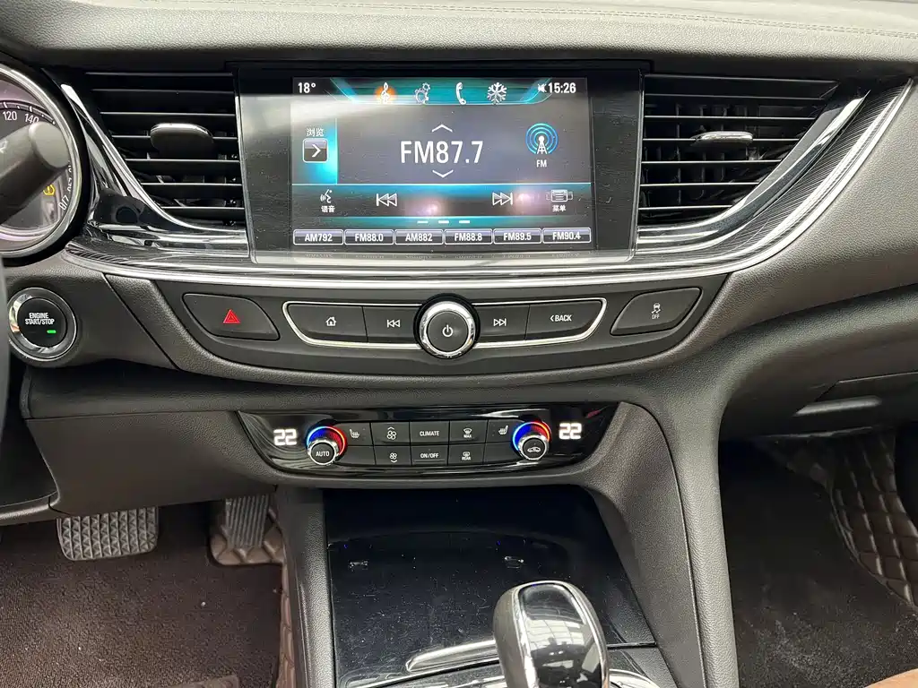 Buick Regal — миниатюра 12