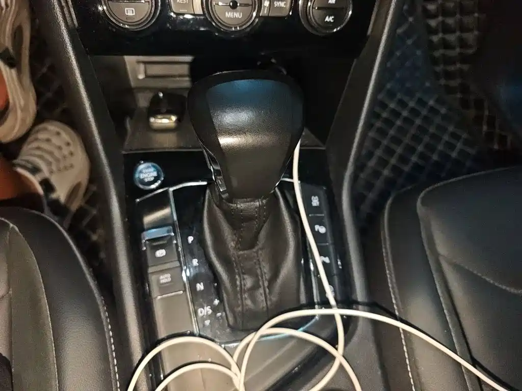 Volkswagen Tiguan L — миниатюра 10