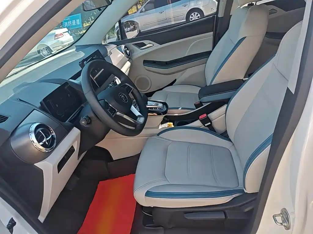 BYD Yuan Pro — миниатюра 15