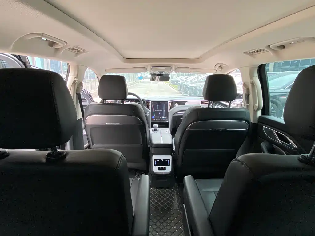 Hongqi HONGQI HS7 PHEV