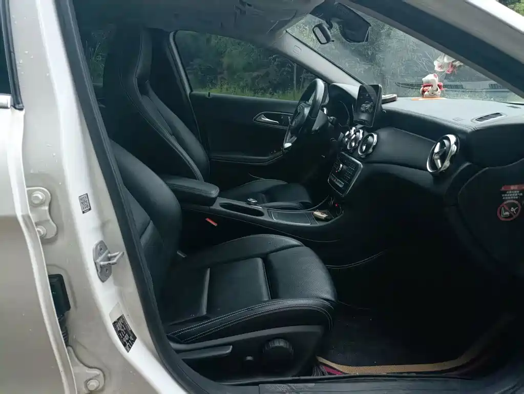 Mercedes-Benz GLA — миниатюра 5