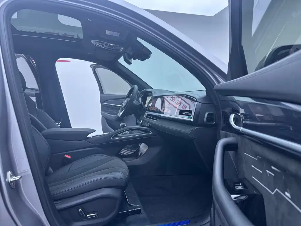 Geely Xingyue L — миниатюра 20