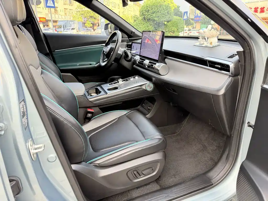 GAC Motor Shadow Cool — миниатюра 7