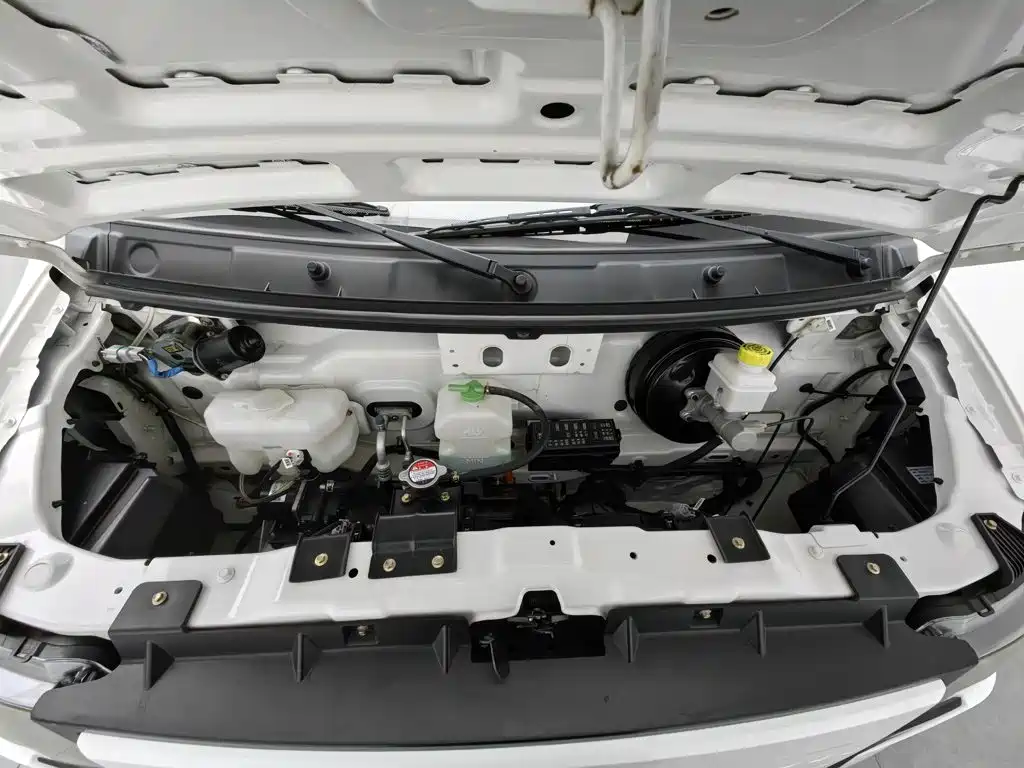 Foton EV6 — миниатюра 6