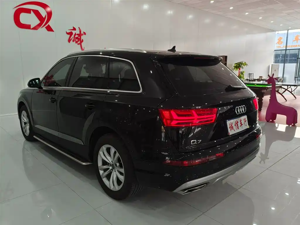 Audi Q7 2018 40 TFSI Comfort
