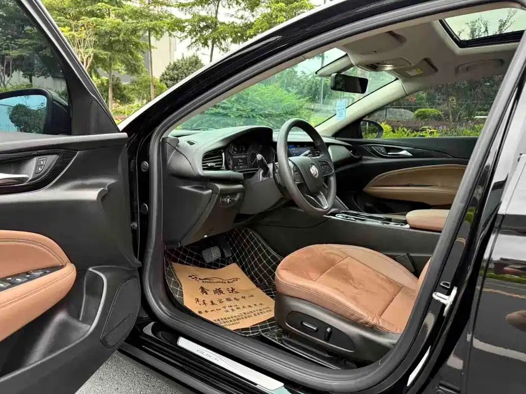 Buick Regal — миниатюра 6
