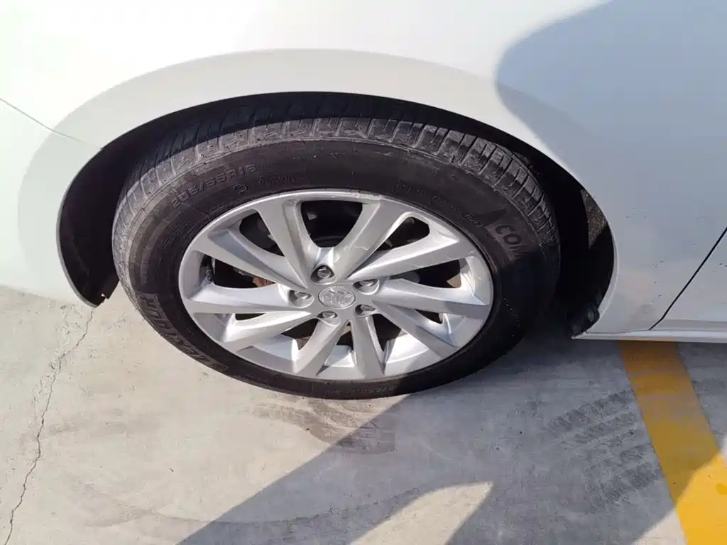 Buick Verano — миниатюра 23