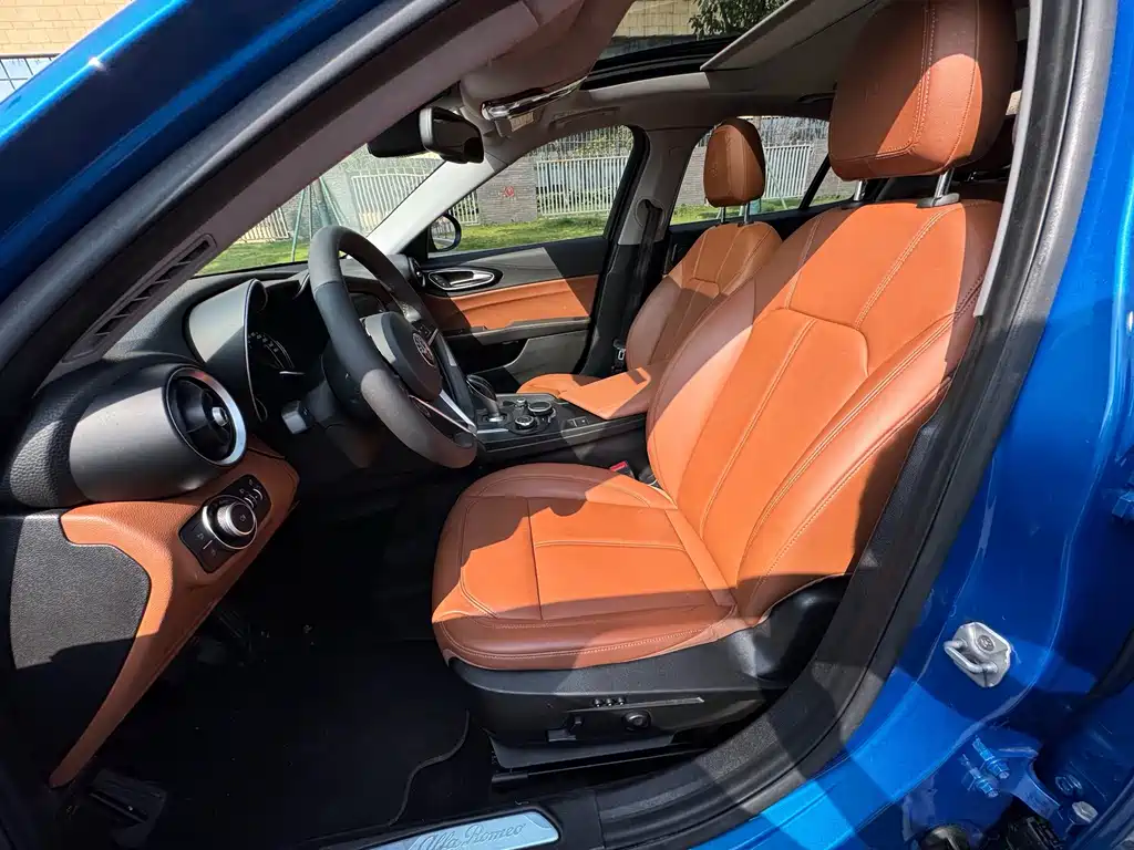 Alfa Romeo Giulia — миниатюра 5