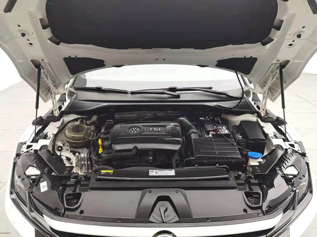 Volkswagen CC — миниатюра 6