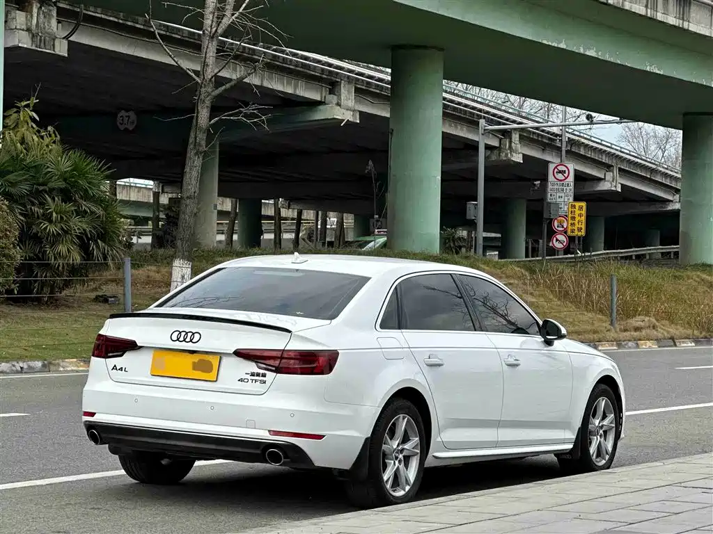 Audi A4L 2018 30 40 TFSI