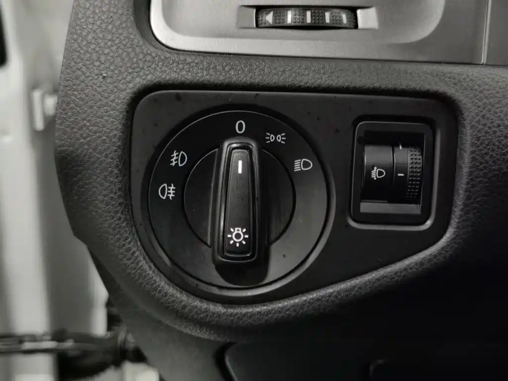 Volkswagen Golf — миниатюра 21