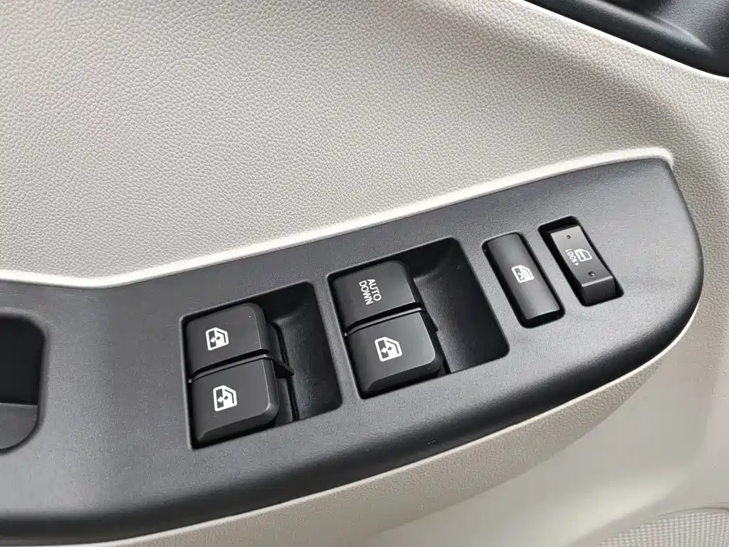 JMEV Yizhi EV2 — миниатюра 9