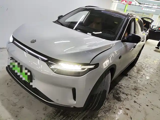 2024 Leapmotor C11