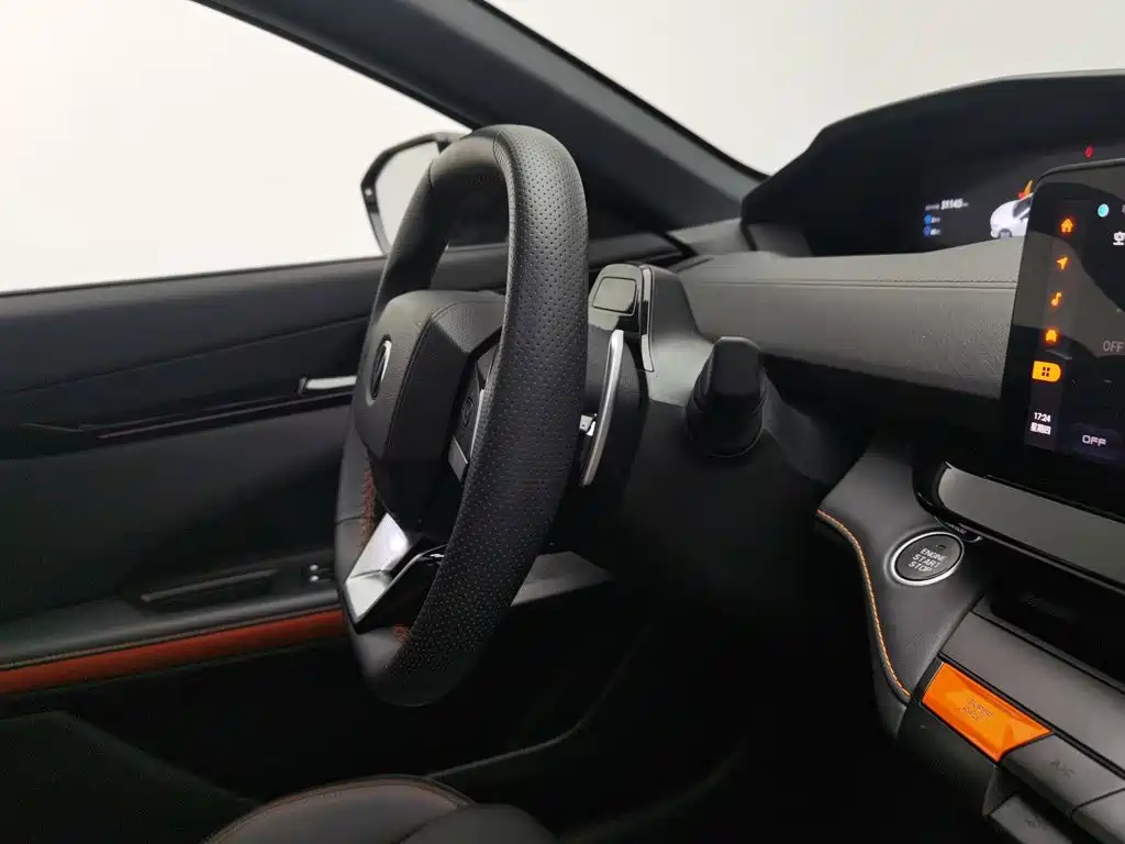 Changan UNI-V — миниатюра 22