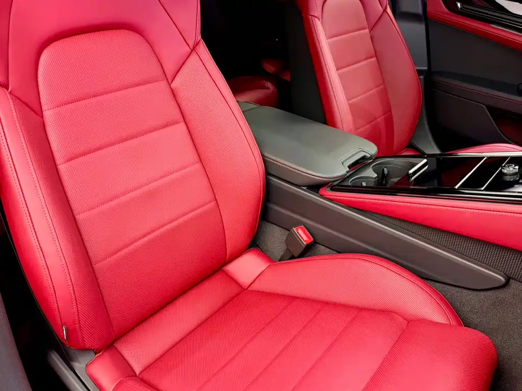 Porsche Panamera — миниатюра 24