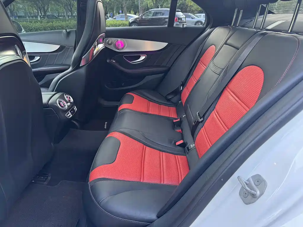 Mercedes-Benz C-Class AMG — миниатюра 11