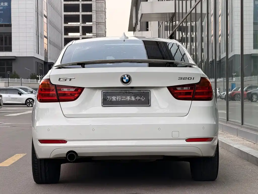 BMW 3 Series GT — миниатюра 22